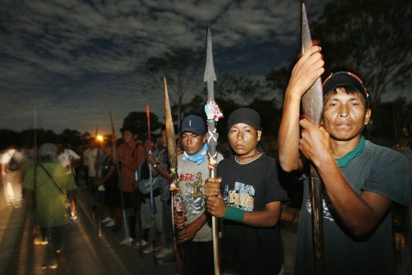 Protestors in the Peruvian Amazon